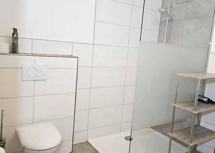 Modern 74 Sqm Apartment, Near Burghausen Muhlthal (Uberackern)